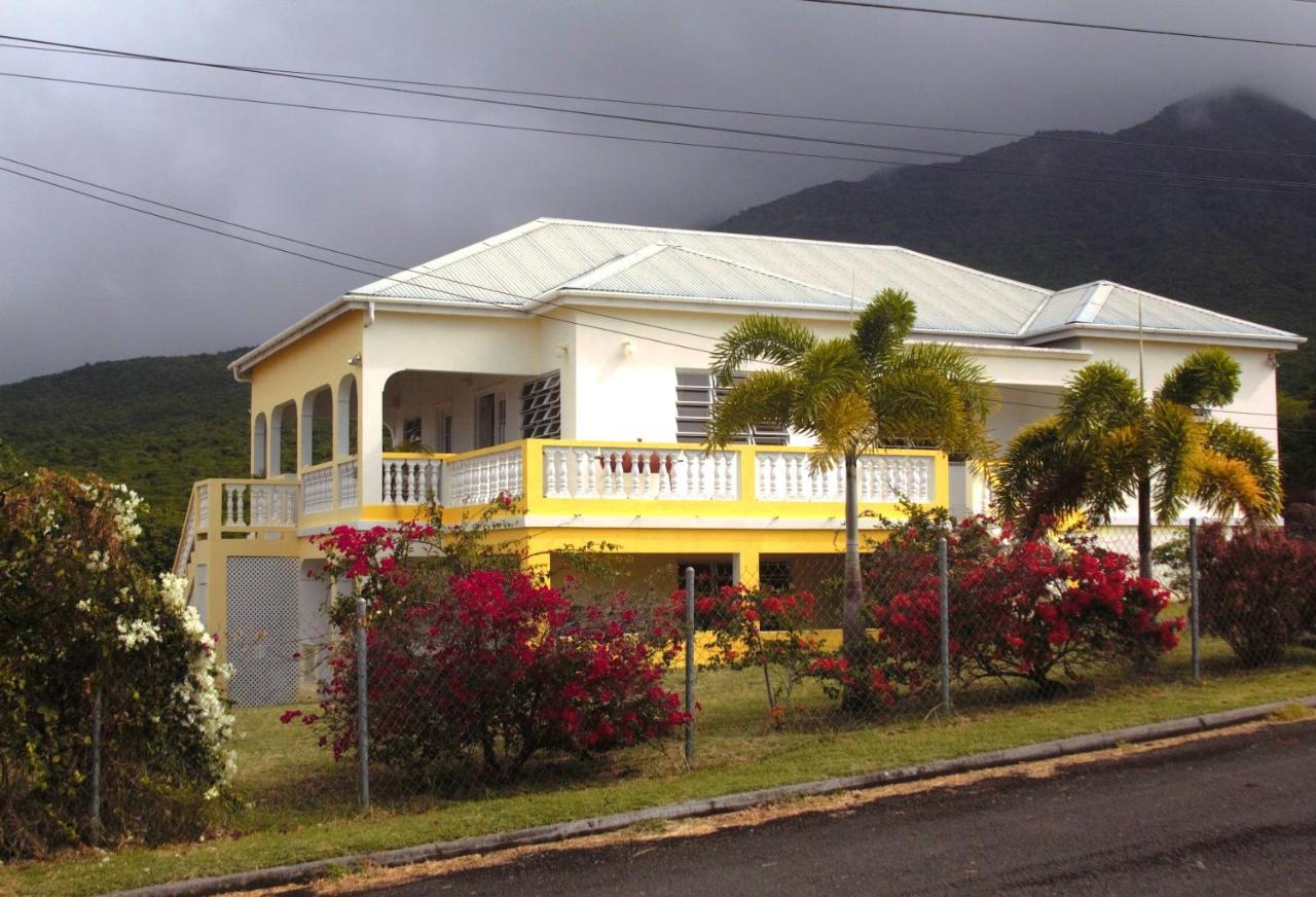 Villa Benito Nevis Exterior foto